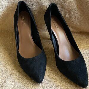 Timeless Black Pump